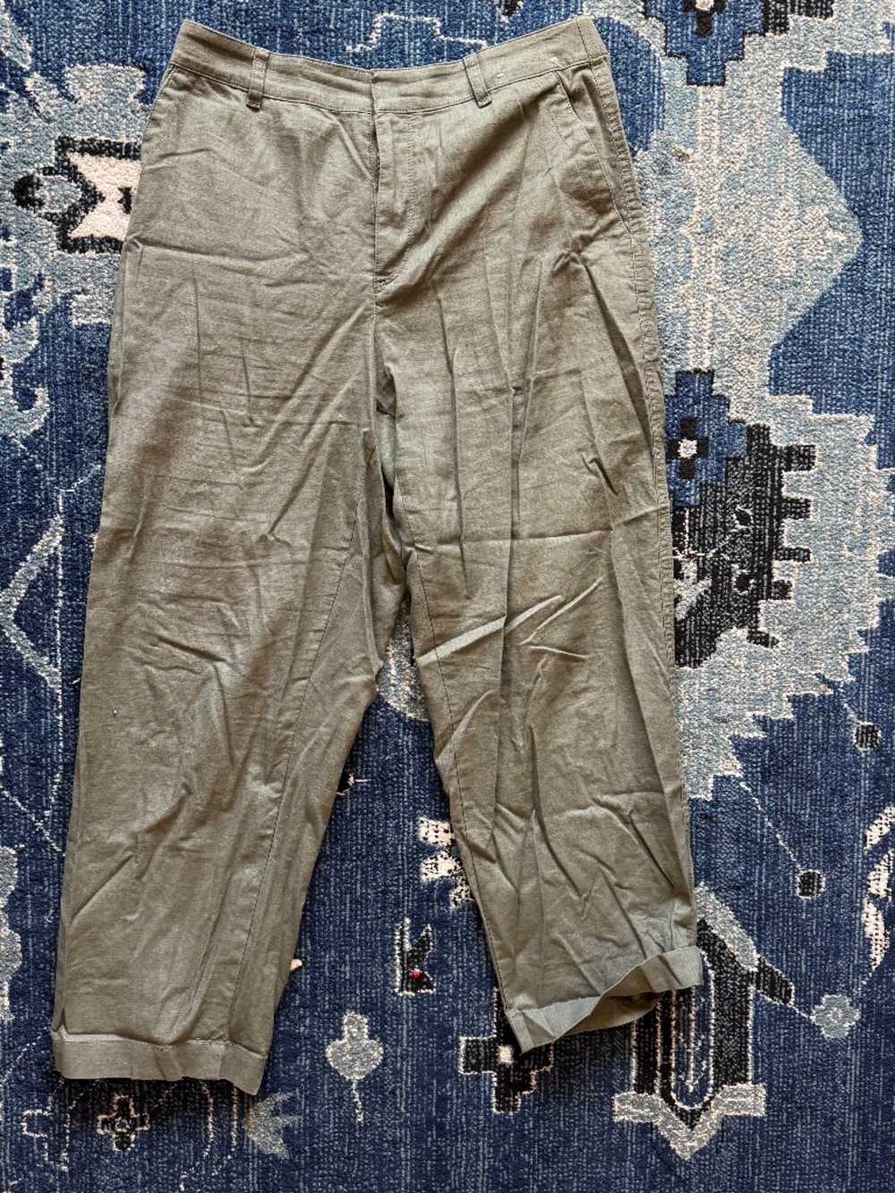 Uniqlo Linen Barrel Pants